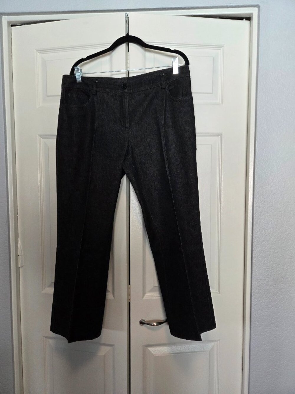 NWOT Akris Punto cropped kick-flare jeans sz. 10